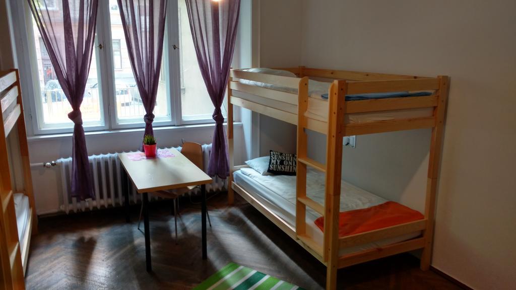 Hostel Krakow Color Sarego Cracovia Esterno foto